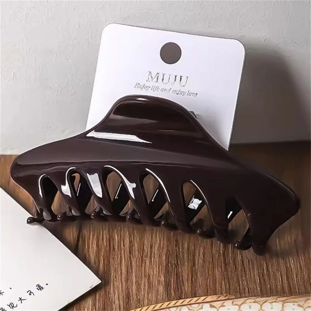 Velvetide dark brown claw clip